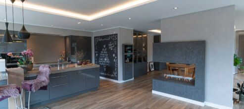 Frescolori Wohnraum Ewering