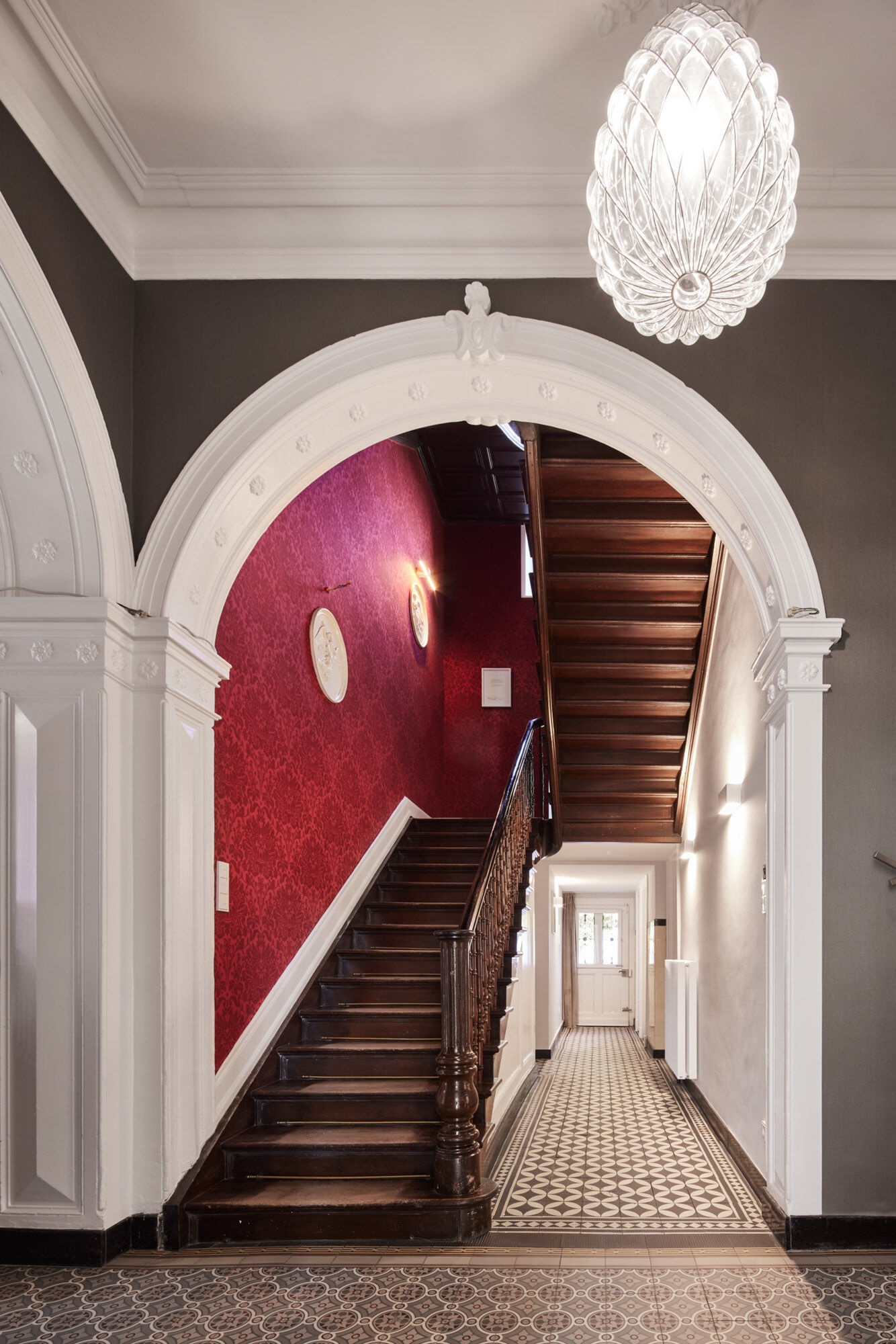 Restaurierter Türbogen in der historischen Villa, Historische Villa Borken